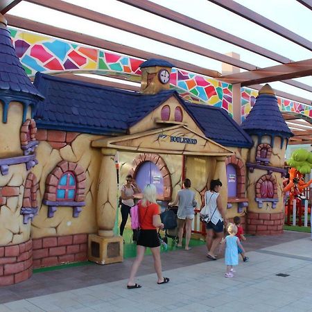 オリウエラOasis Beach 5アパートメント エクステリア 写真